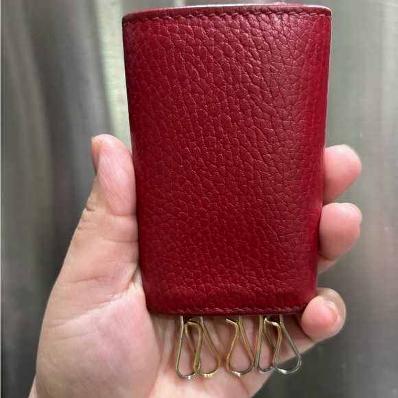 Gucci Authentic Marmont 6 key holder - Picture 3 of 17